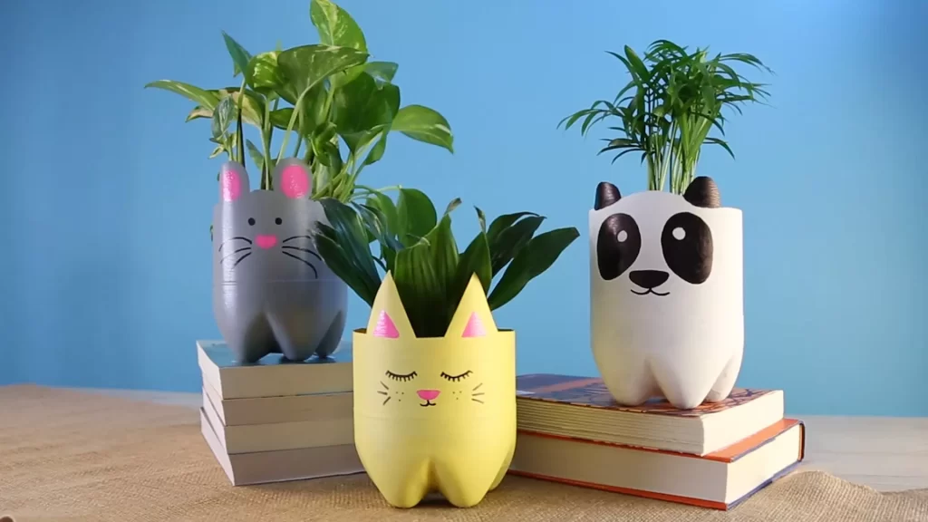animal planters with plastic bottles